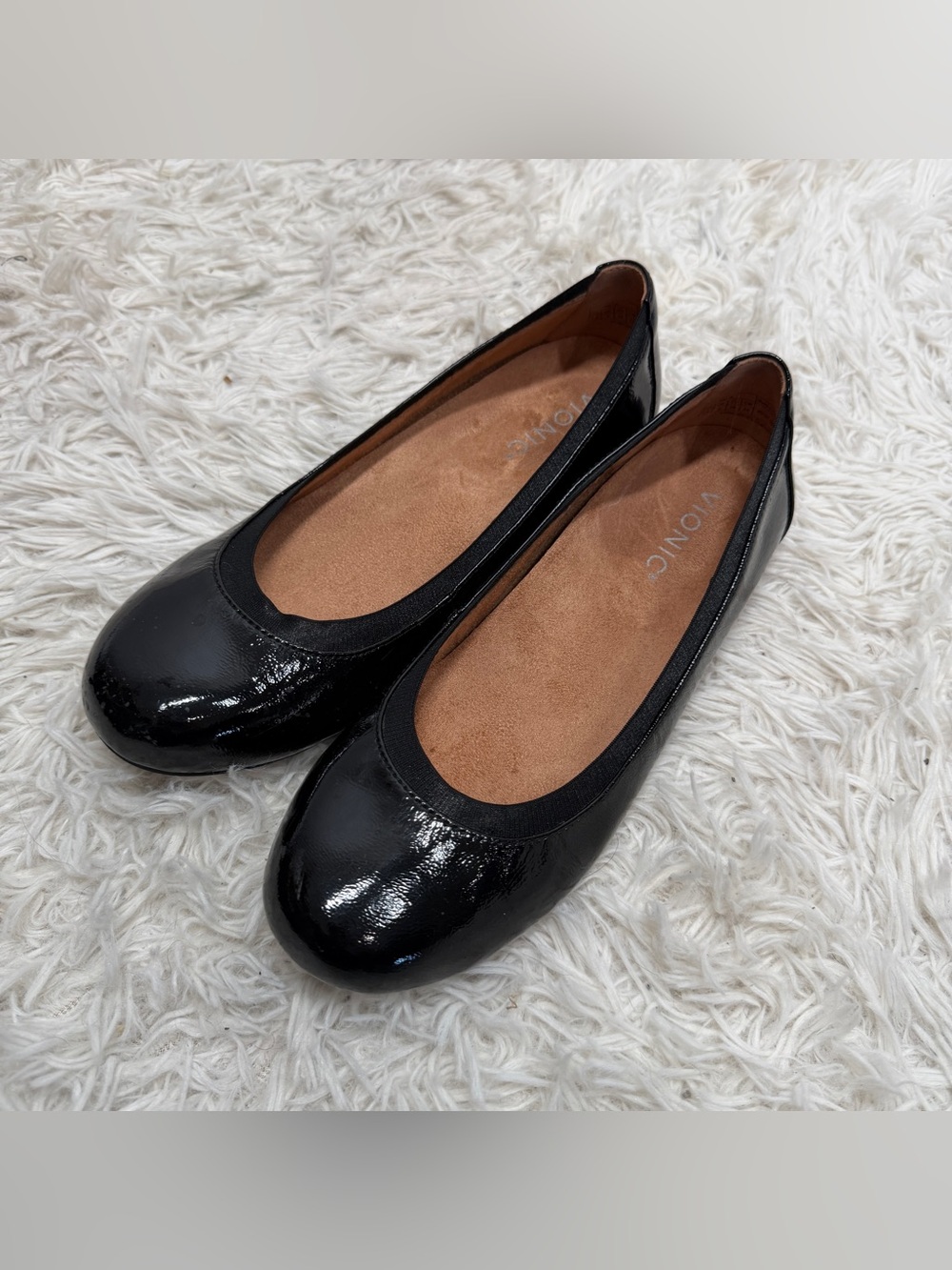 Vionic Anita Black Patent Leather Shoe Size 7.5 Ballet Flat Comfort